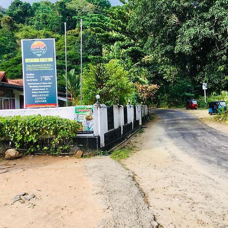 Diyaluma Falls Inn Koslanda Kültér fotó