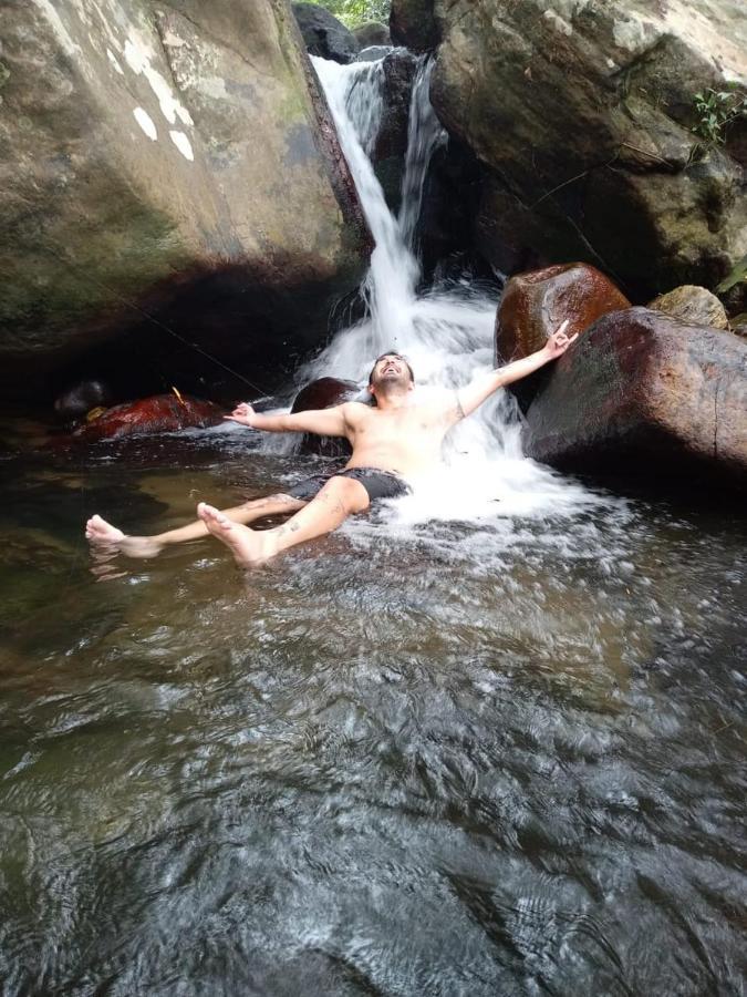 Diyaluma Falls Inn Koslanda Kültér fotó