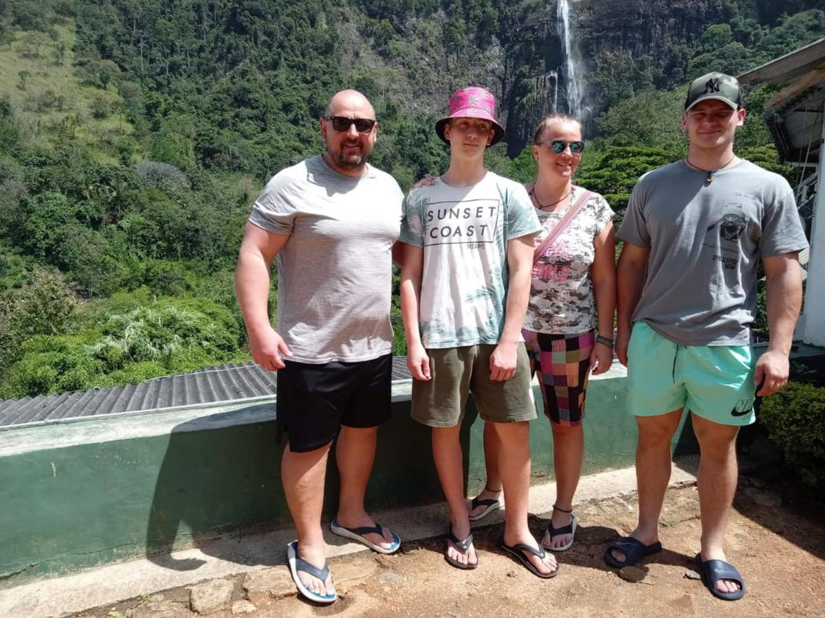 Diyaluma Falls Inn Koslanda Kültér fotó